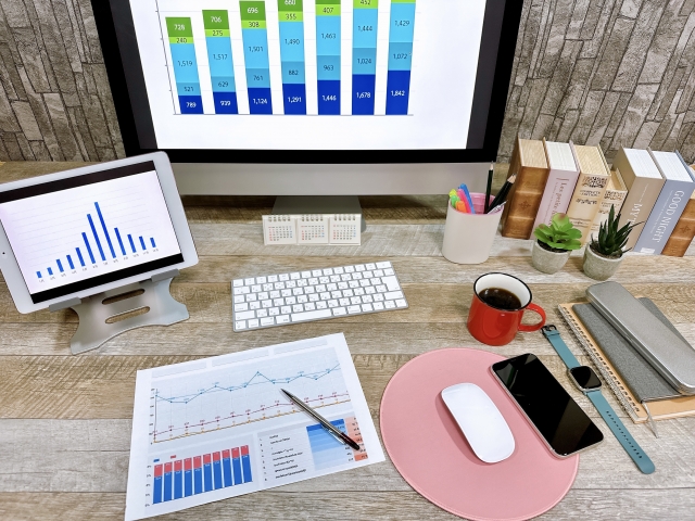 フリーランスの平均年収